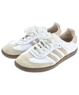 adidas スニーカー