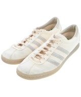 adidas スニーカー