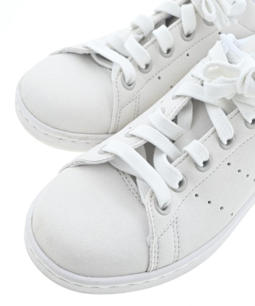 adidas（アディダス）スニーカー 白 サイズ:22cm レディース/2200648766100