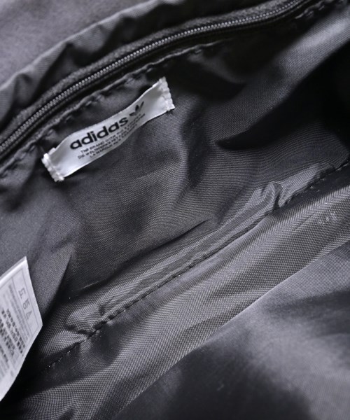 adidas（アディダス）ショルダーバッグ グレー サイズ:- レディース/2200648814252