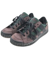 adidas スニーカー