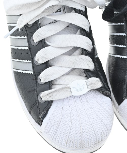 adidas（アディダス）スニーカー 黒 サイズ:27cm メンズ/2200642252388