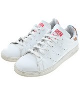 adidas スニーカー