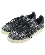 adidas スニーカー