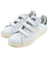 adidas スニーカー