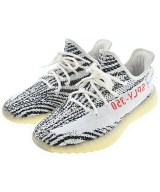 adidas スニーカー