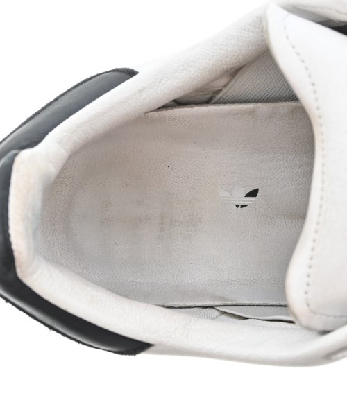adidas（アディダス）スニーカー 白 サイズ:27cm メンズ/2200710702050