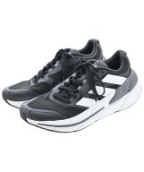 adidas スニーカー