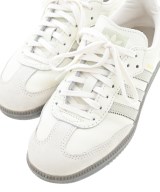 adidas（アディダス）スニーカー 白 サイズ:23.5cm レディース/2200710709011