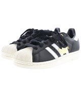 adidas（アディダス）スニーカー 黒 サイズ:24cm レディース/2200712843133