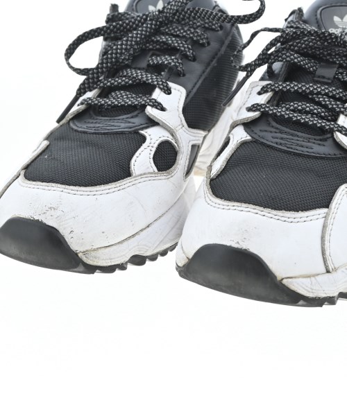 adidas（アディダス）スニーカー 黒 サイズ:23.5cm レディース/2200716330042