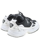 adidas（アディダス）スニーカー 黒 サイズ:23.5cm レディース/2200716330042