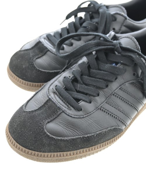 adidas（アディダス）スニーカー 黒 サイズ:24.5cm レディース/2200712153102