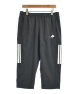 adidas ショートパンツ