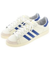adidas スニーカー