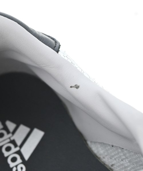 adidas（アディダス）スニーカー シルバー サイズ:25cm レディース/2200719255045