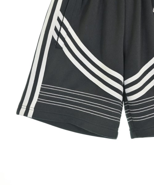 ALEXANDER WANG（アレキサンダーワン）ショートパンツ 黒 サイズ:3XS レディース/2200718293260