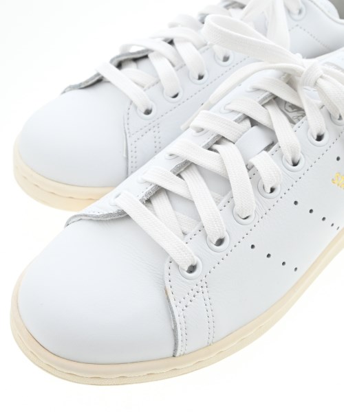 adidas（アディダス）スニーカー 白 サイズ:25cm レディース/2200719557071