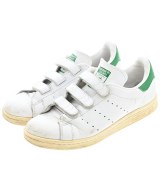 adidas スニーカー