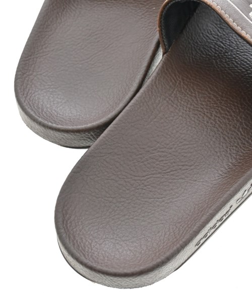 adidas（アディダス）サンダル 茶 サイズ:UK8(26.5cm位) メンズ/2200651017138
