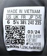 adidas（アディダス）スニーカー 黒 サイズ:24cm レディース/2200645849059