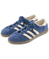adidas スニーカー