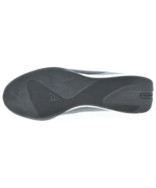adidas（アディダス）スニーカー 黒 サイズ:28cm メンズ/2200638956054