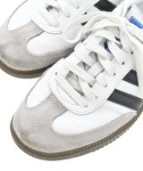 adidas（アディダス）スニーカー 白 サイズ:26cm メンズ/2200702257346
