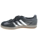 adidas（アディダス）スニーカー 黒 サイズ:23cm レディース/2200703240101