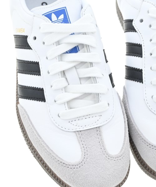 adidas（アディダス）スニーカー 白 サイズ:23.5cm レディース/2200706181036