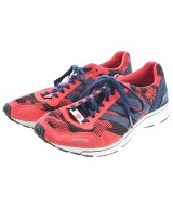 adidas スニーカー