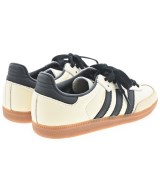 adidas（アディダス）スニーカー 白 サイズ:22.5cm レディース/2200705444033