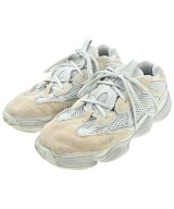 adidas スニーカー
