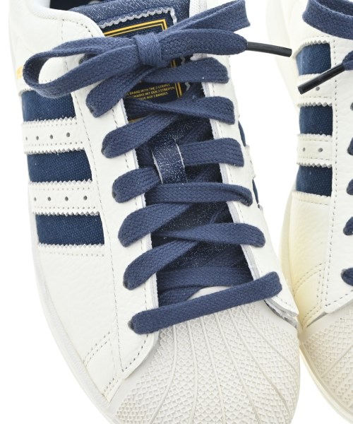 adidas（アディダス）スニーカー 白 サイズ:25.5cm メンズ/2200708942116