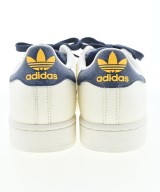 adidas（アディダス）スニーカー 白 サイズ:25.5cm メンズ/2200708942116