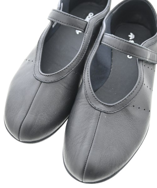adidas（アディダス）その他 黒 サイズ:24cm レディース/2200706160031