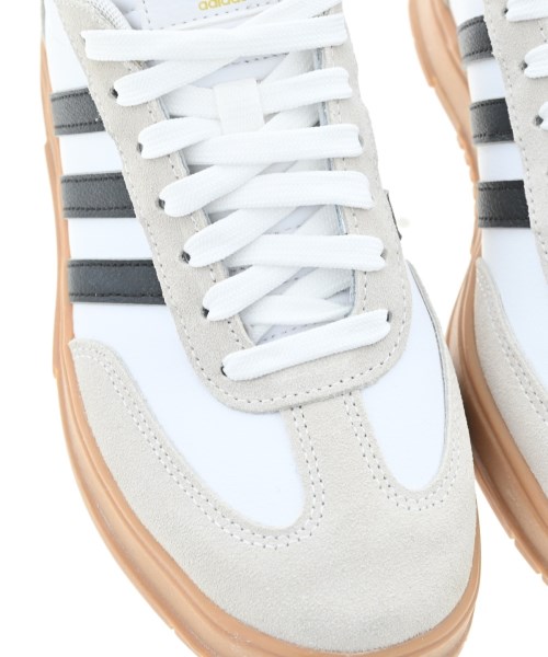 adidas（アディダス）スニーカー 白 サイズ:23cm レディース/2200663489046