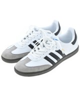 adidas スニーカー