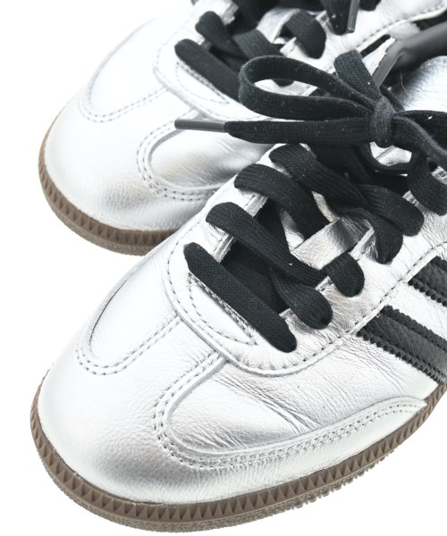 adidas（アディダス）スニーカー シルバー サイズ:24.5cm レディース/2200667544024