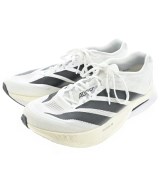 adidas スニーカー