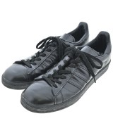 adidas スニーカー