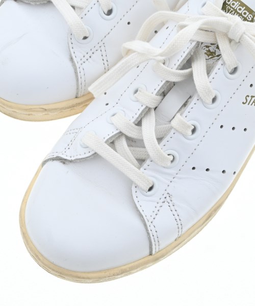 adidas（アディダス）スニーカー 白 サイズ:22.5cm レディース/2200665047107