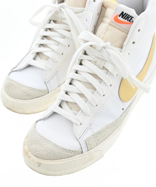 NIKE（ナイキ）スニーカー 白 サイズ:25.5cm レディース/2200666310149