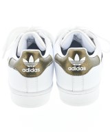 adidas（アディダス）スニーカー 白 サイズ:22.5cm レディース/2200667808102