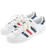 adidas スニーカー