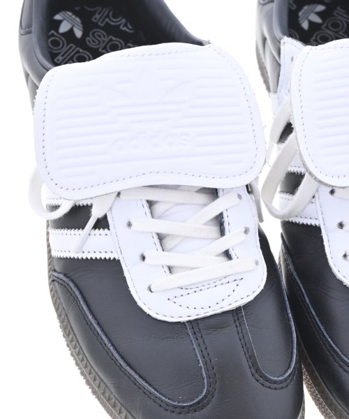 adidas（アディダス）スニーカー 黒 サイズ:27.5cm メンズ/2200729394031