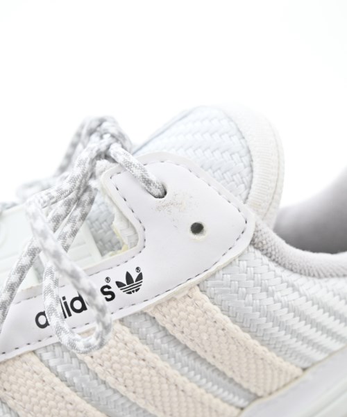 adidas（アディダス）スニーカー 白 サイズ:24cm レディース/2200734505101