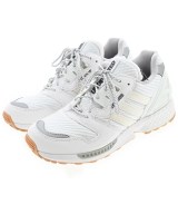 adidas スニーカー