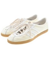 adidas スニーカー