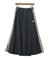 adidas ロング・マキシ丈スカート